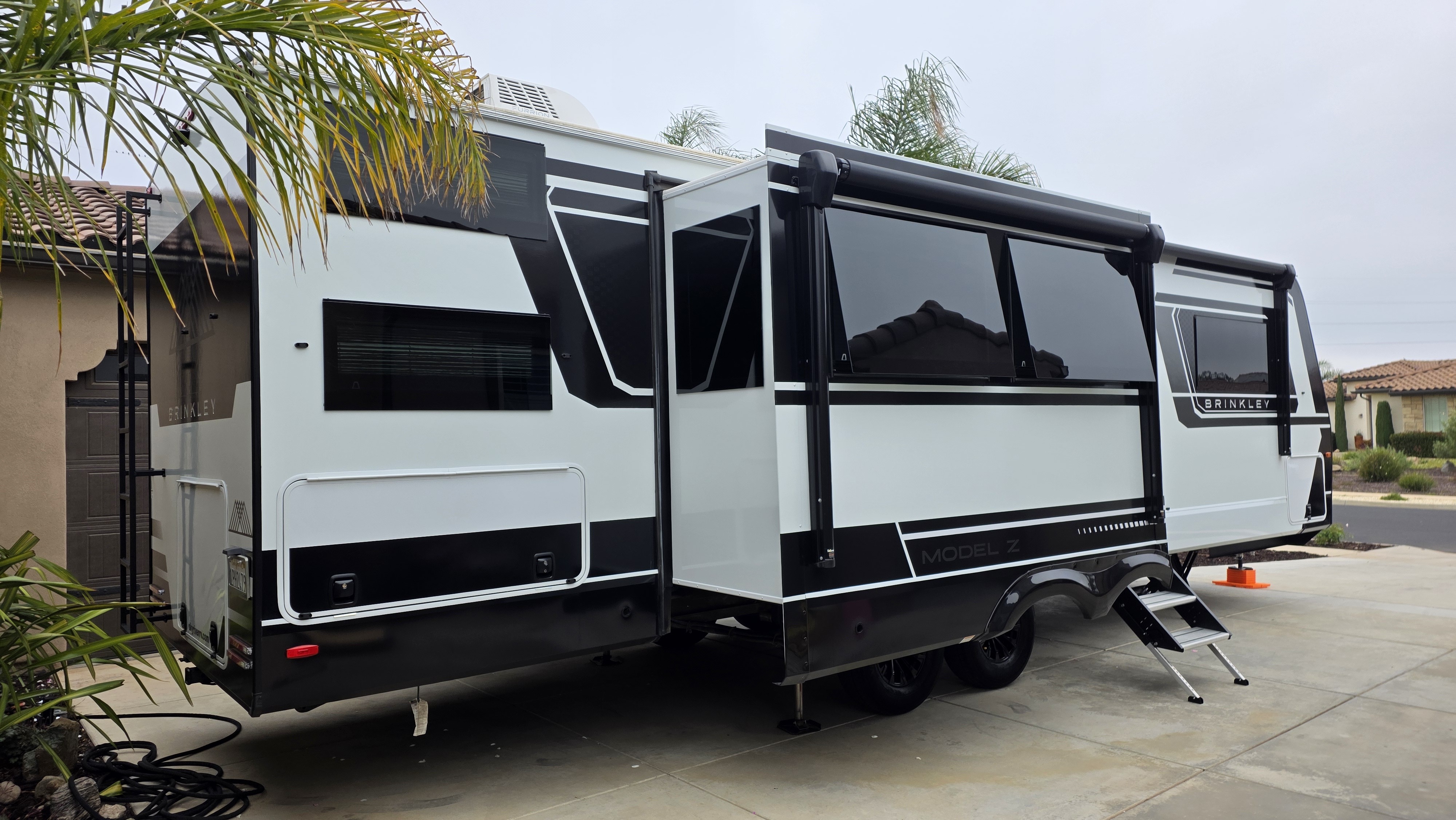 2025 Brinkley MODEL Z AIR 295 RV