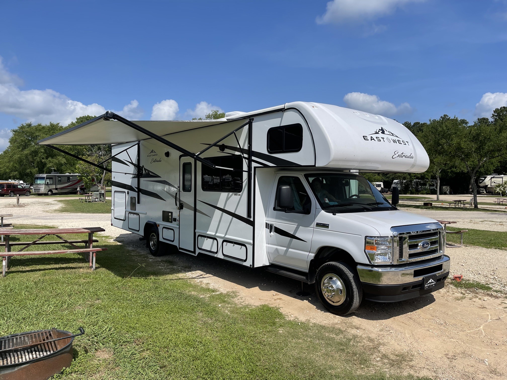 2022 East To West ENTRADA 3100 FB RV