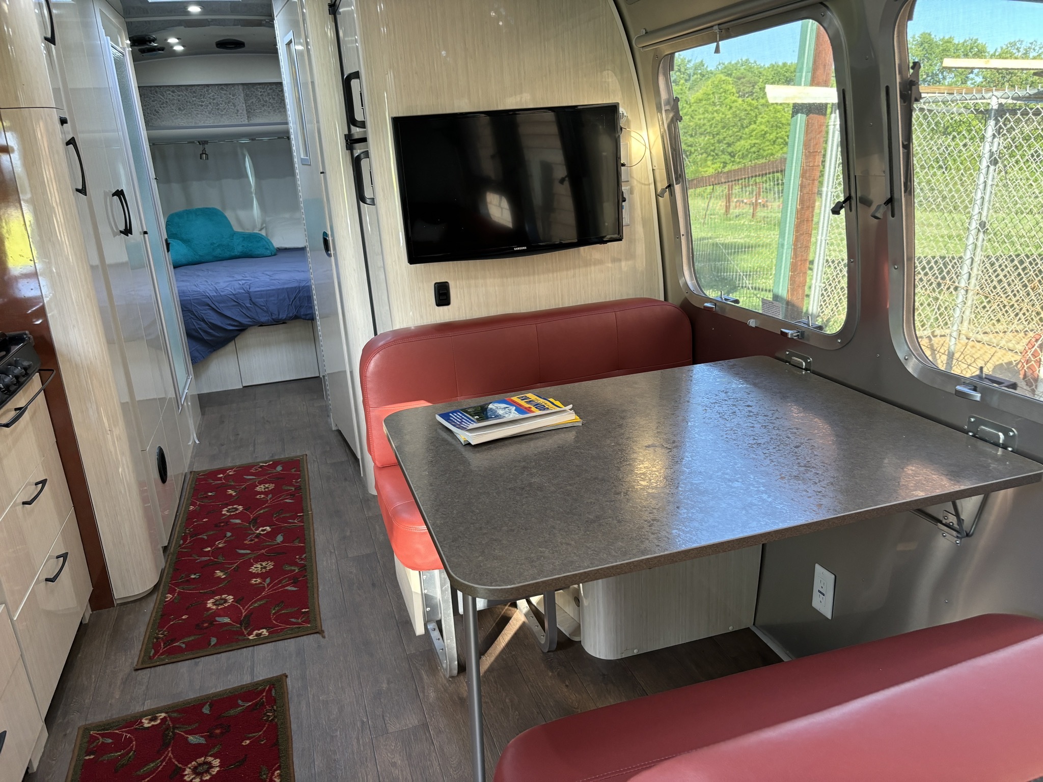 2019 Airstream INTERNATIONAL SERENITY 30RB in madison GA