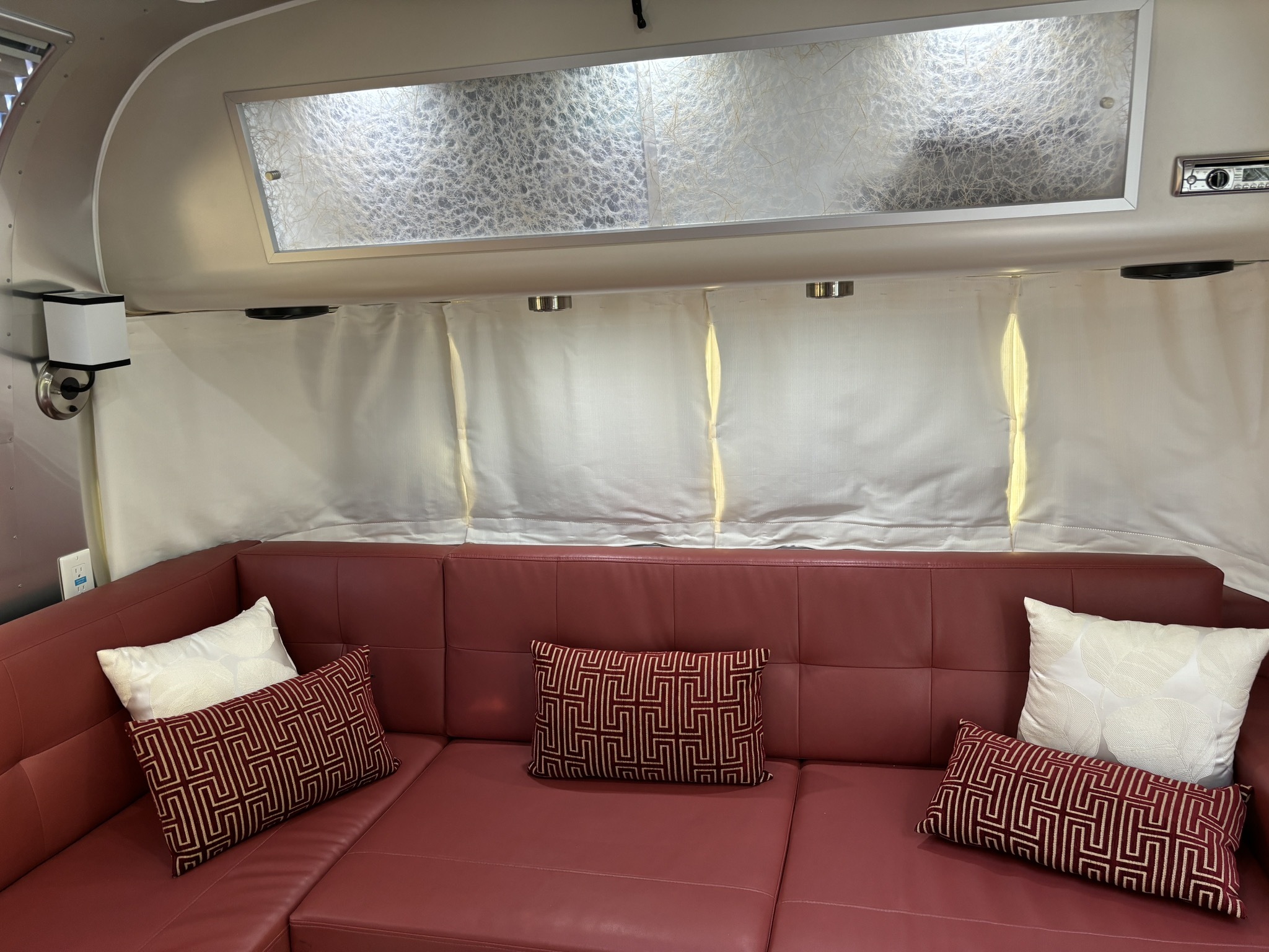2019 Airstream INTERNATIONAL SERENITY 30RB in madison GA