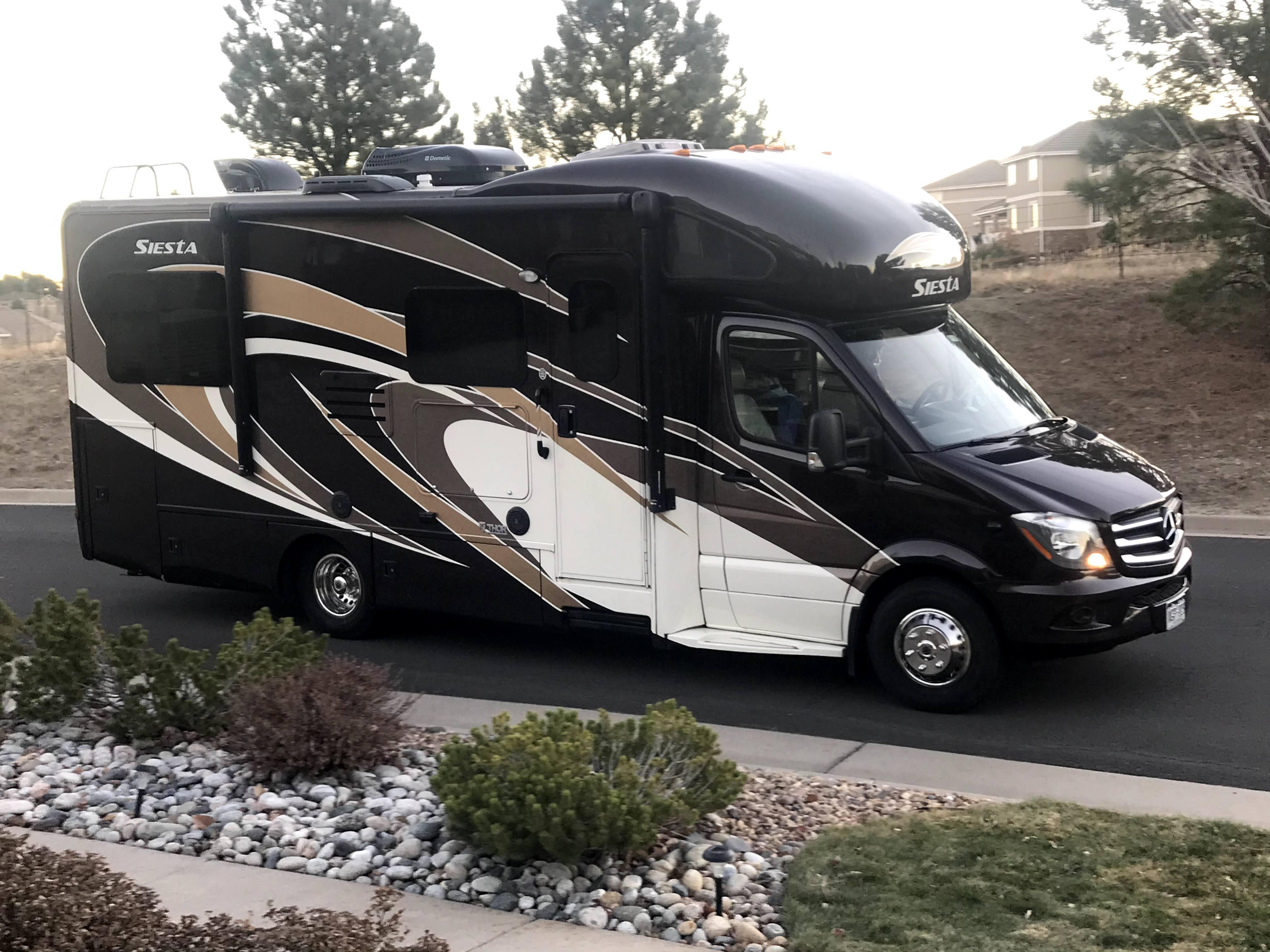 2017 Thor Motor Coach SIESTA SPRINTER 24ST RV