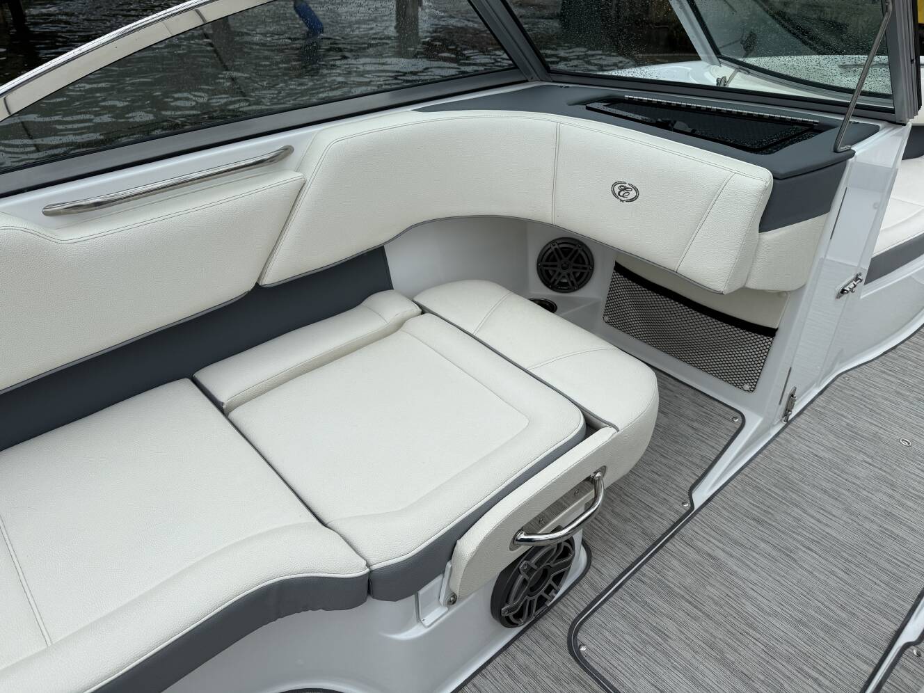 A photo of this 2021 Cobalt 220S