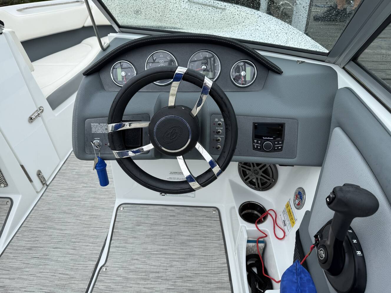 A photo of this 2021 Cobalt 220S