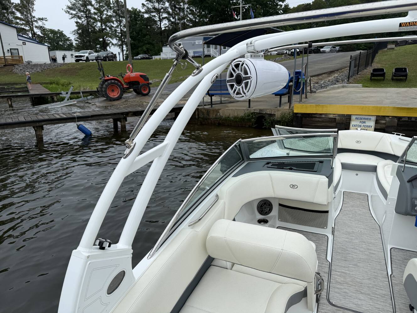 A photo of this 2021 Cobalt 220S