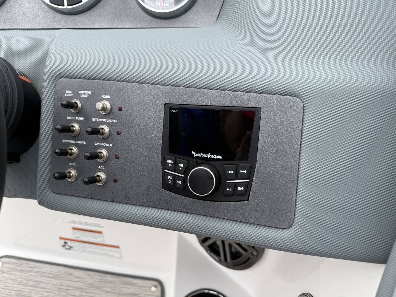 A photo of this 2021 Cobalt 220S