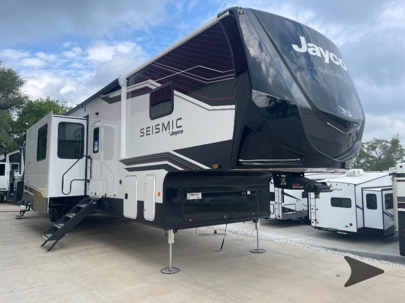 2026 Jayco Seismic 399 in roca NE