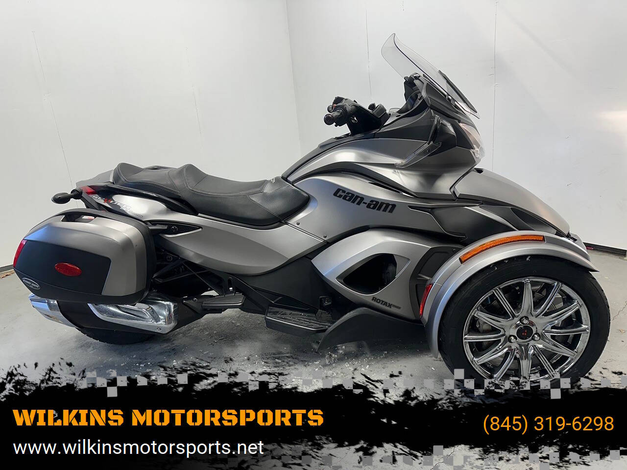 2014 Can-Am SPYDER ST SE5 ST SE5 in Patterson, NY