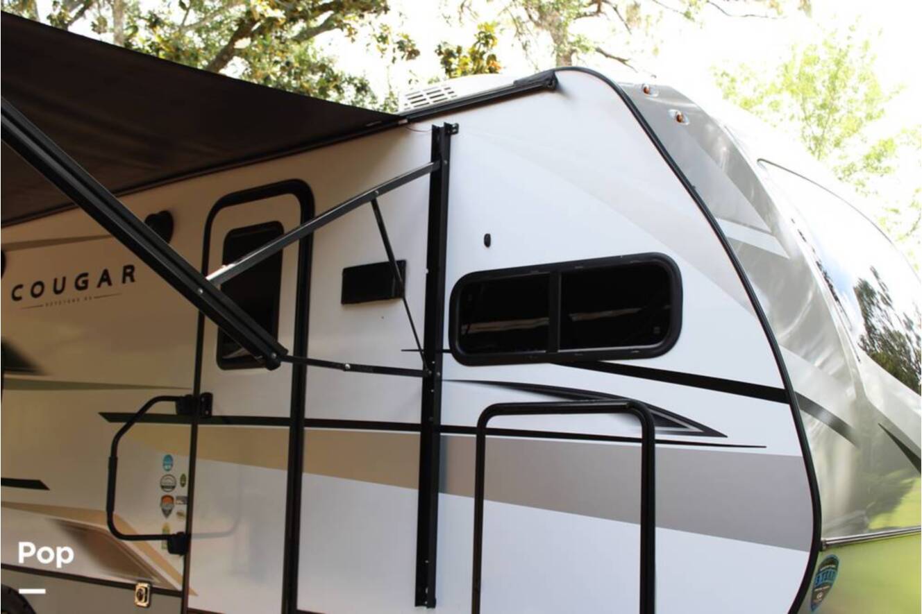 A photo of this 2025 Keystone Cougar 25FKDWE