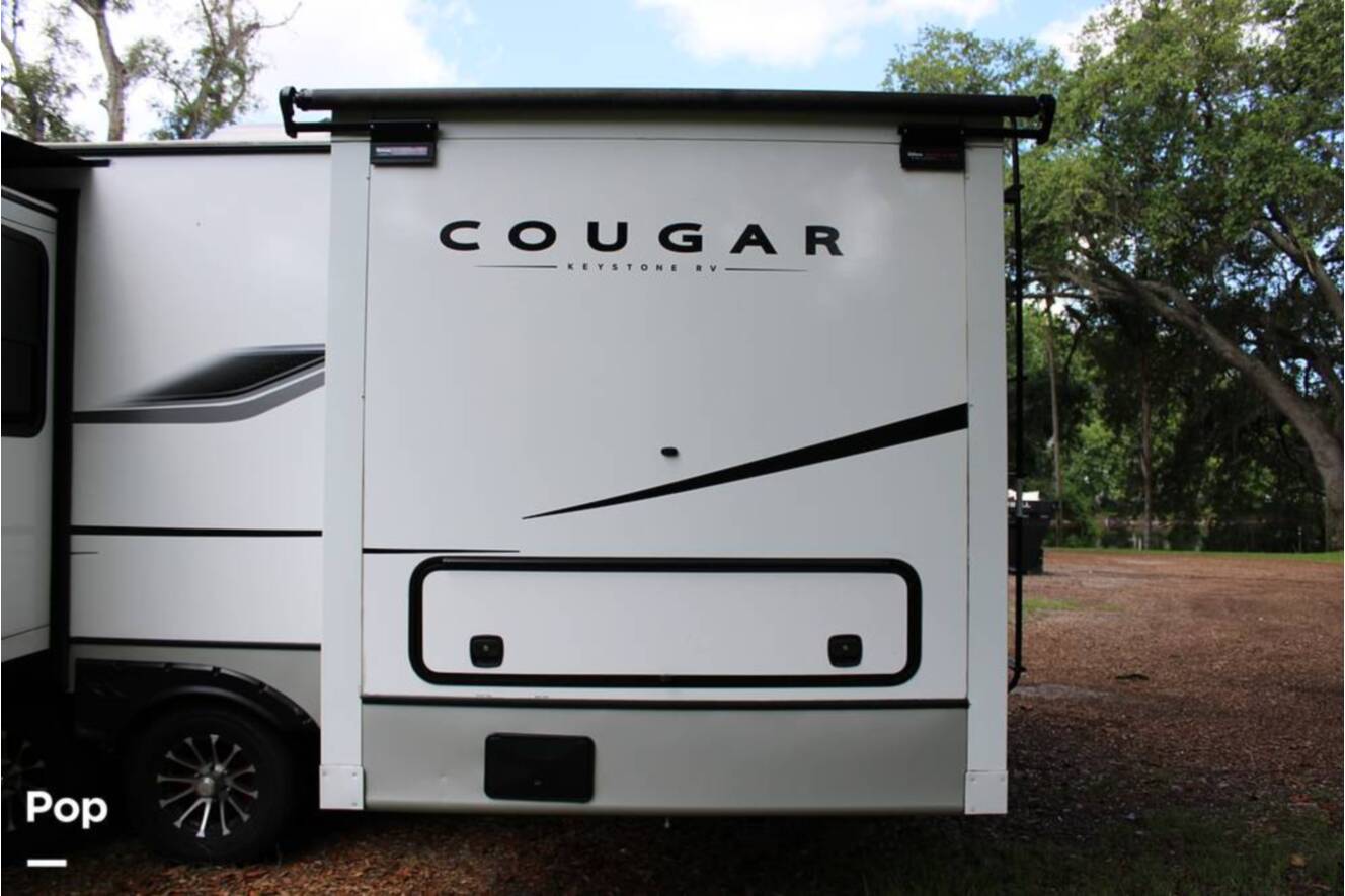 A photo of this 2025 Keystone Cougar 25FKDWE