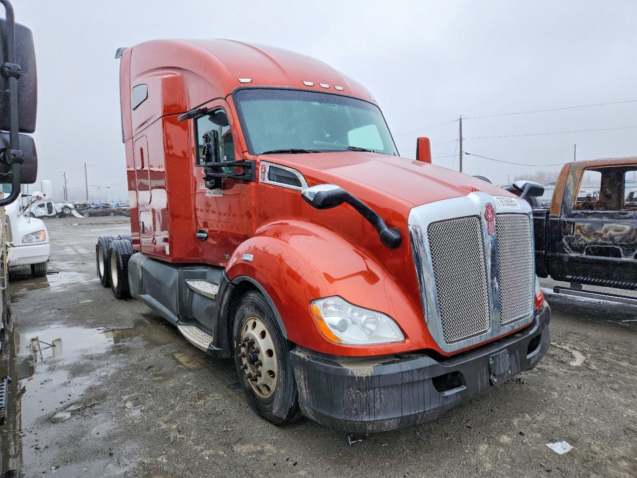 2020 KENWORTH T680 in Cahokia Heights, IL