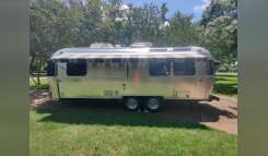 2023 Airstream GLOBETROTTER 25FBQ RV
