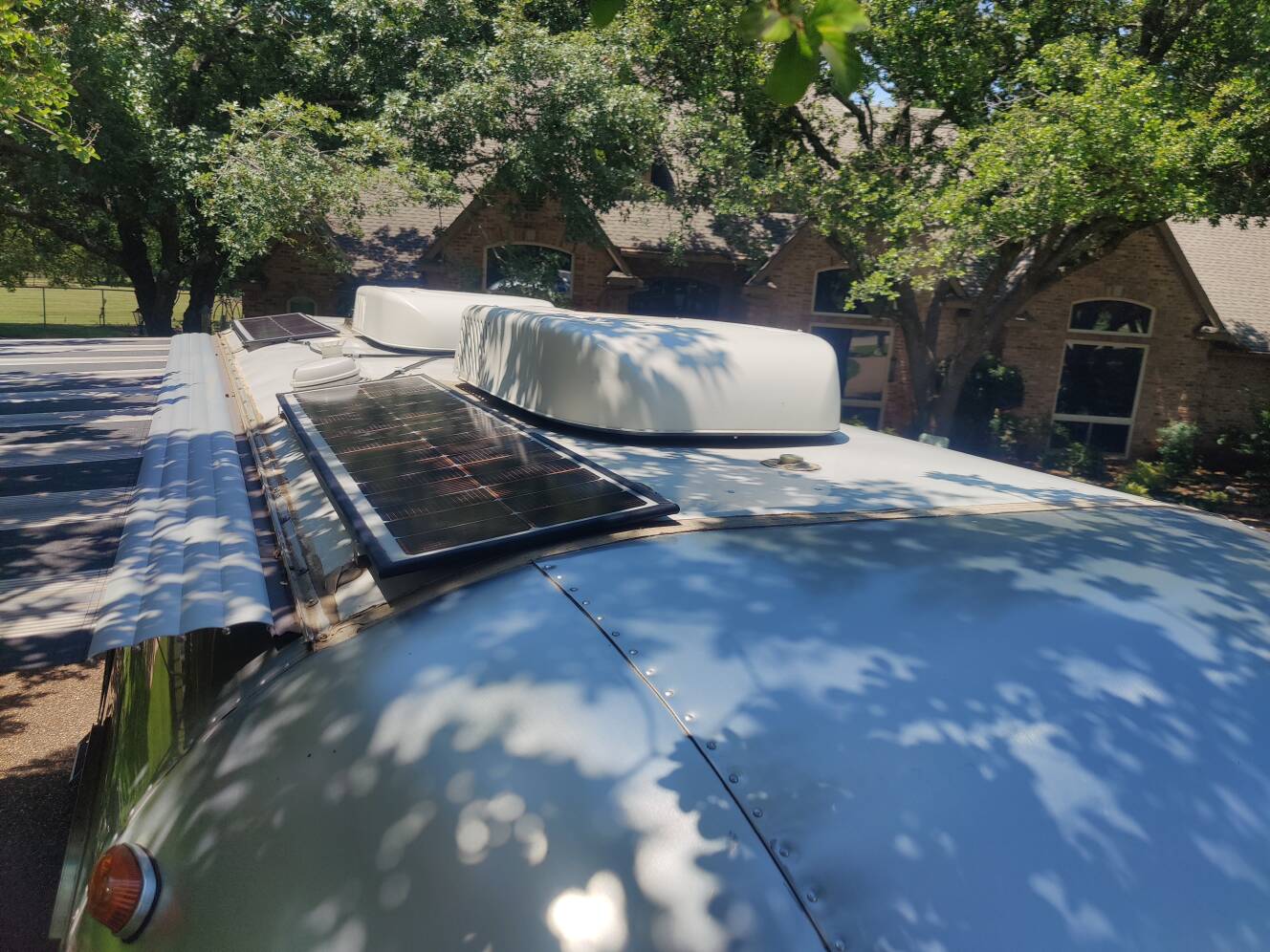 A photo of this 2023 Airstream GLOBETROTTER 25FBQ