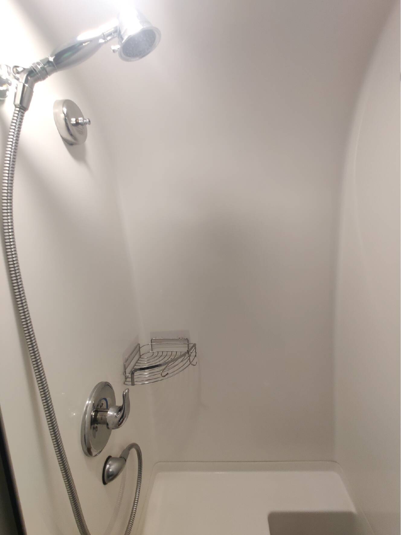 A photo of this 2023 Airstream GLOBETROTTER 25FBQ