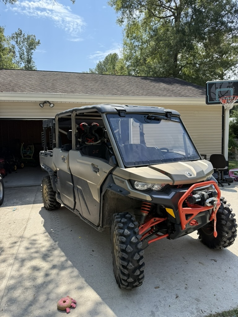 2023 Can-Am DEFENDER MAX X MR WITH HALF DOORS HD10 in covington LA