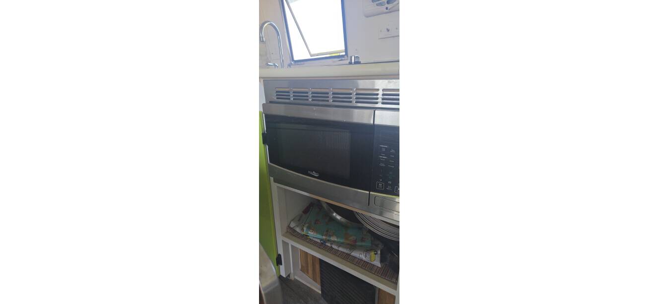 A photo of this 1963 Airstream TRADE WIND 23FB