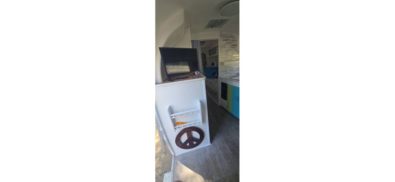 A photo of this 1963 Airstream TRADE WIND 23FB