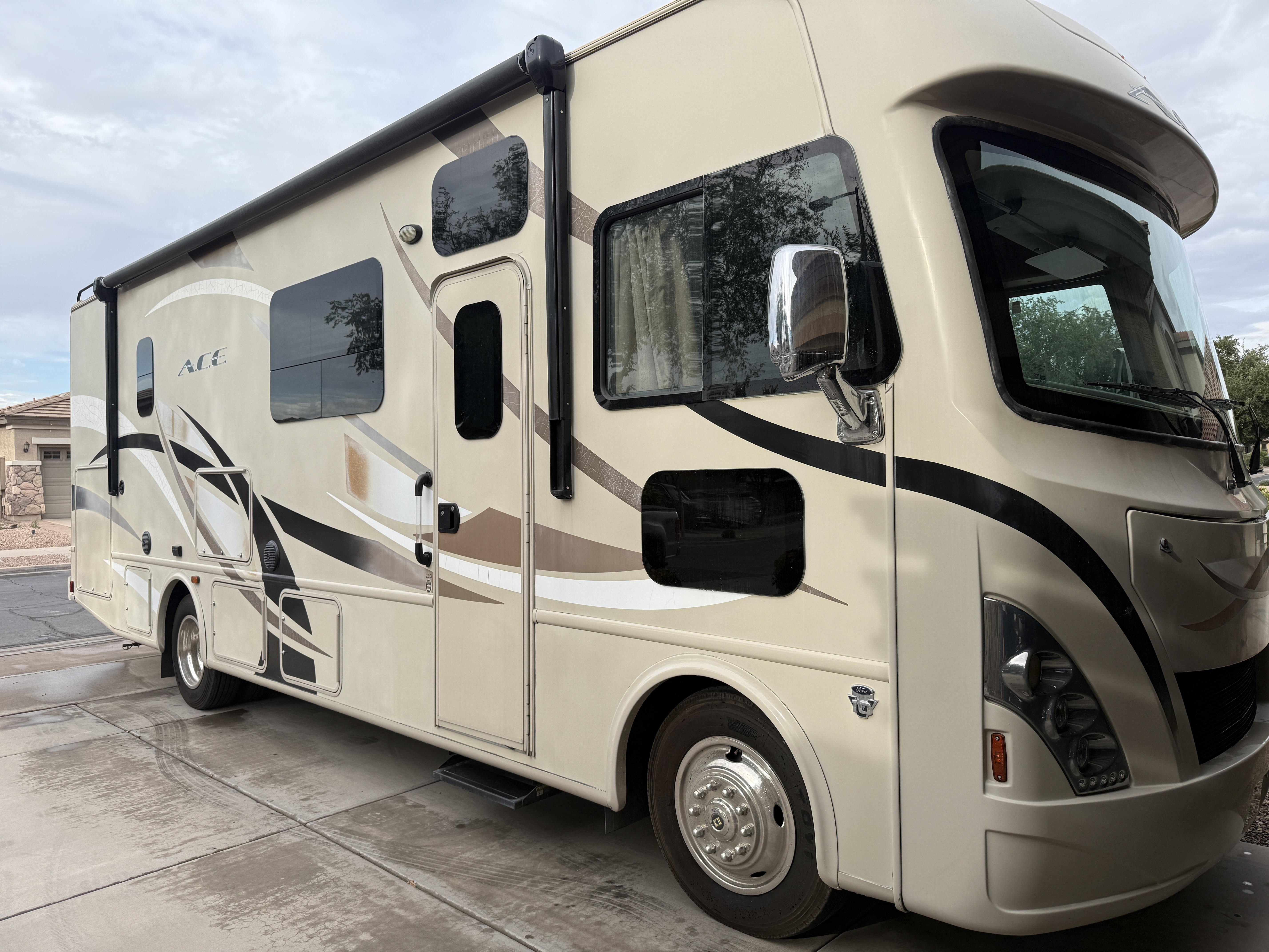 2016 Thor Motor Coach A.C.E. 29 3 RV
