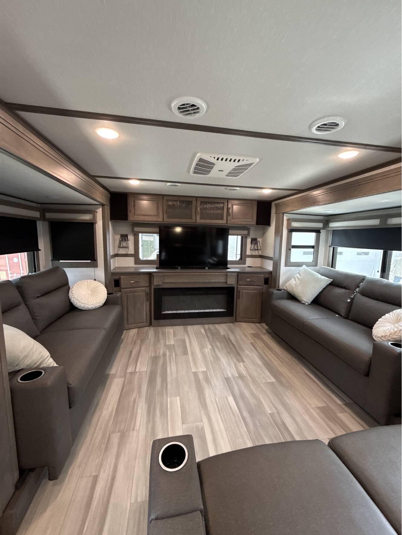 A photo of this 2024 Grand Design SOLITUDE 376RD