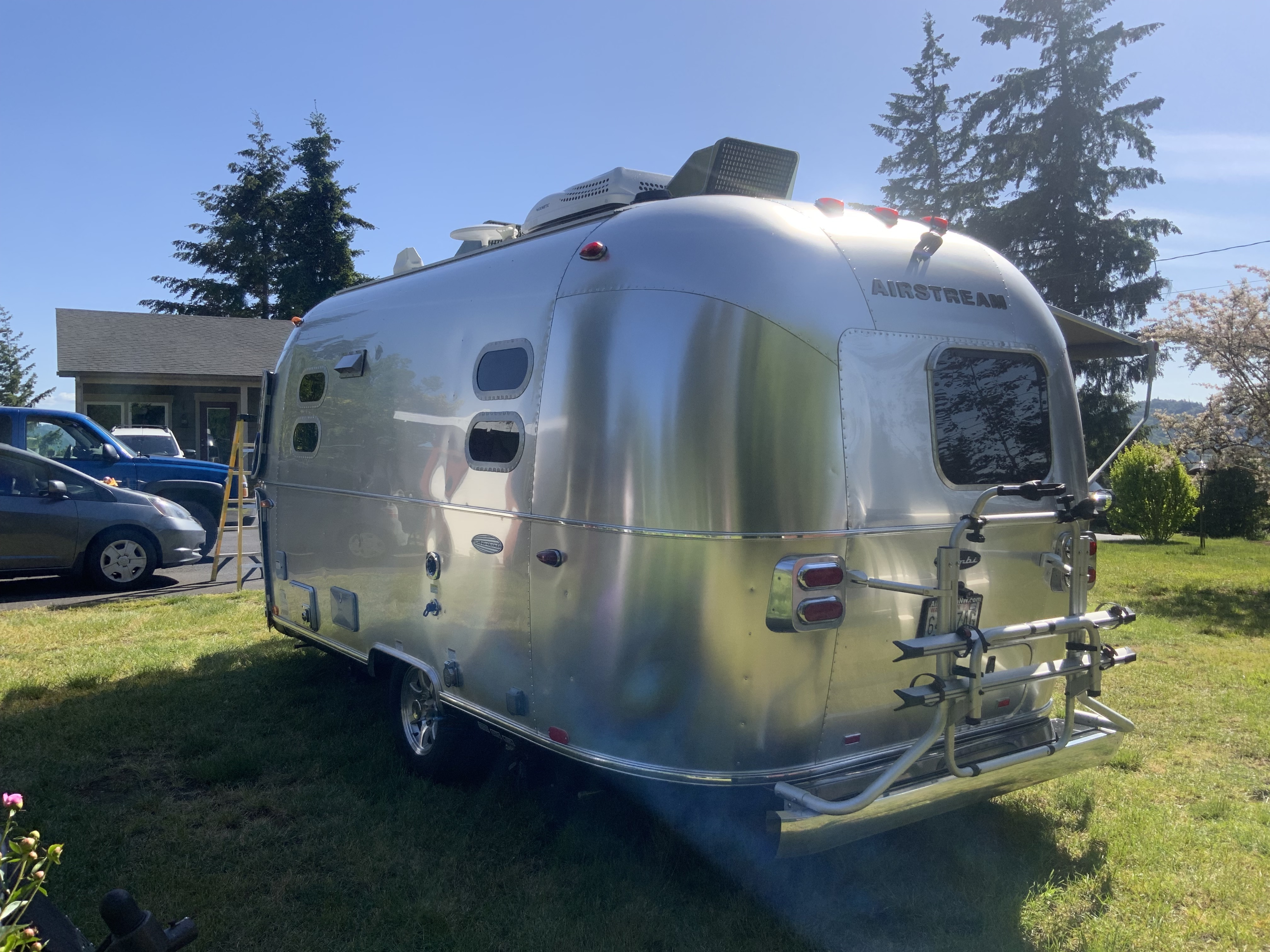 2018 Airstream FLYING CLOUD 19 BAMBI in longview WA