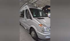 2013 Leisure Travel FREE SPIRIT SS RV
