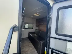 2018 FOREST RIVER ROCKWOOD MINI LITE 1905