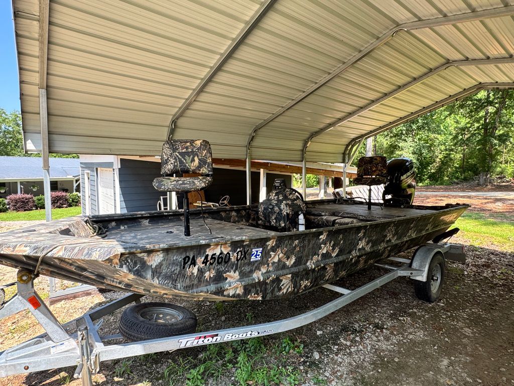 2017 Triton 1862 SC in sparta GA