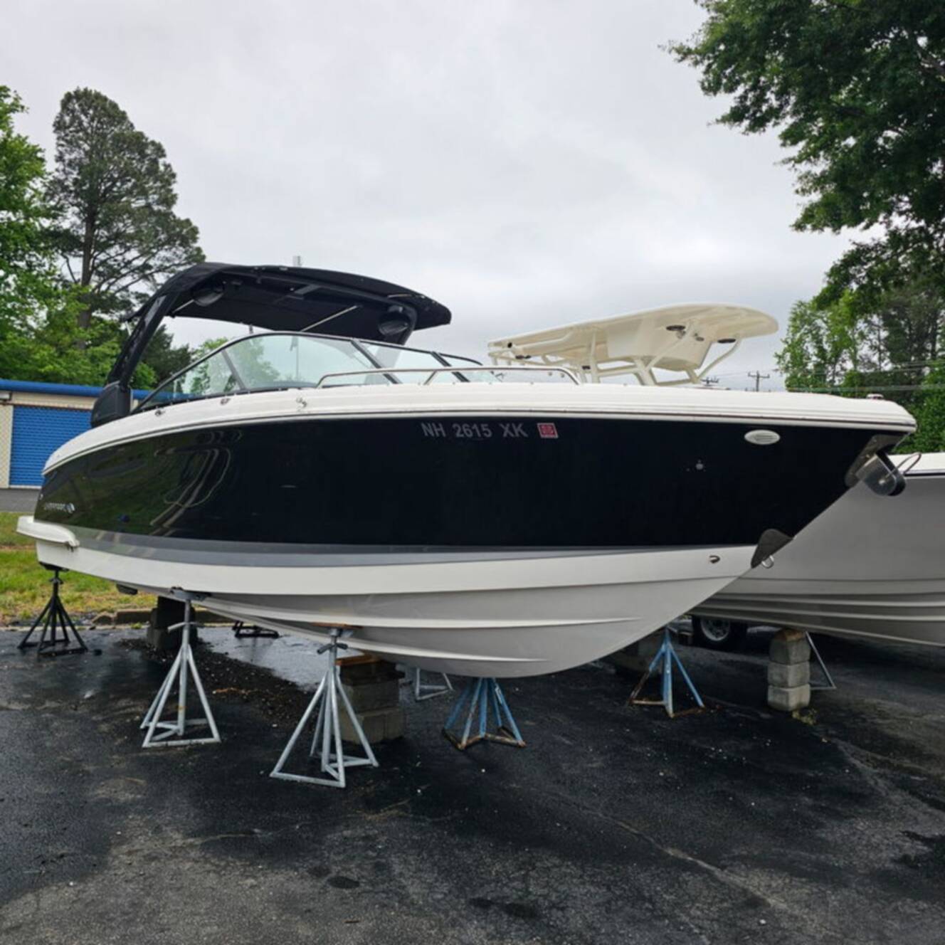 A photo of this 2021 Chaparral 307 SSX
