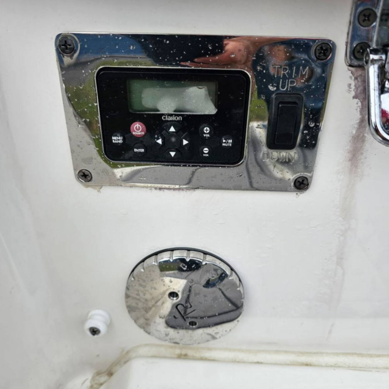 A photo of this 2021 Chaparral 307 SSX