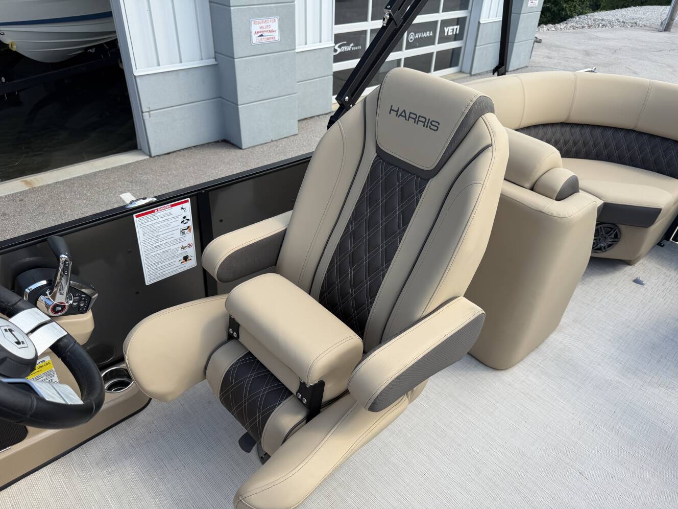 A photo of this 2025 Harris 230 Sunliner