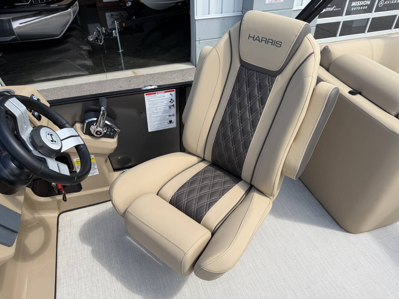A photo of this 2025 Harris 230 Sunliner