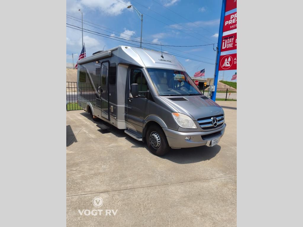 2013 Leisure Travel Vans Unity U24TB in fort worth TX