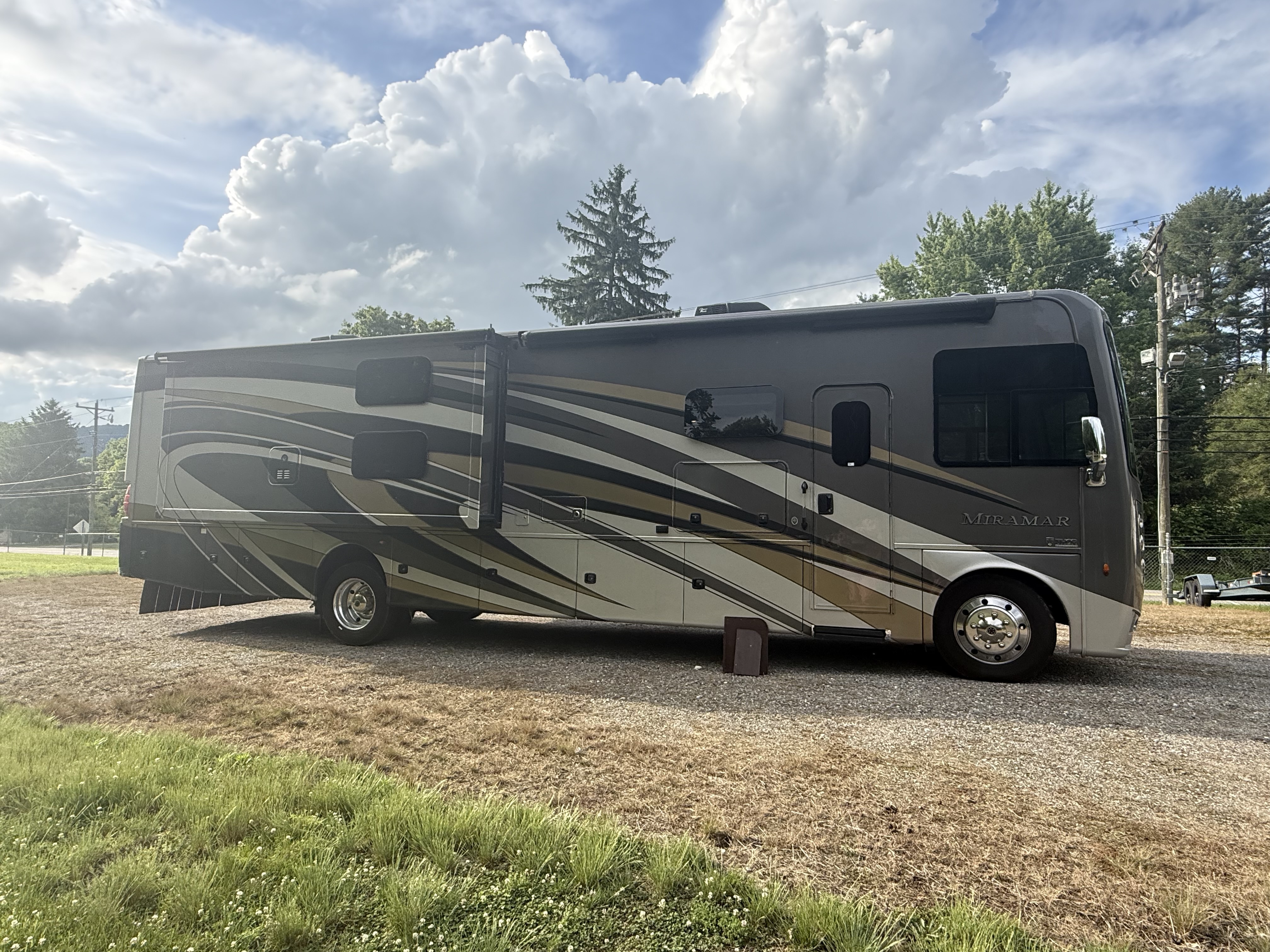 2019 Thor Motor Coach MIRAMAR 37.1 RV