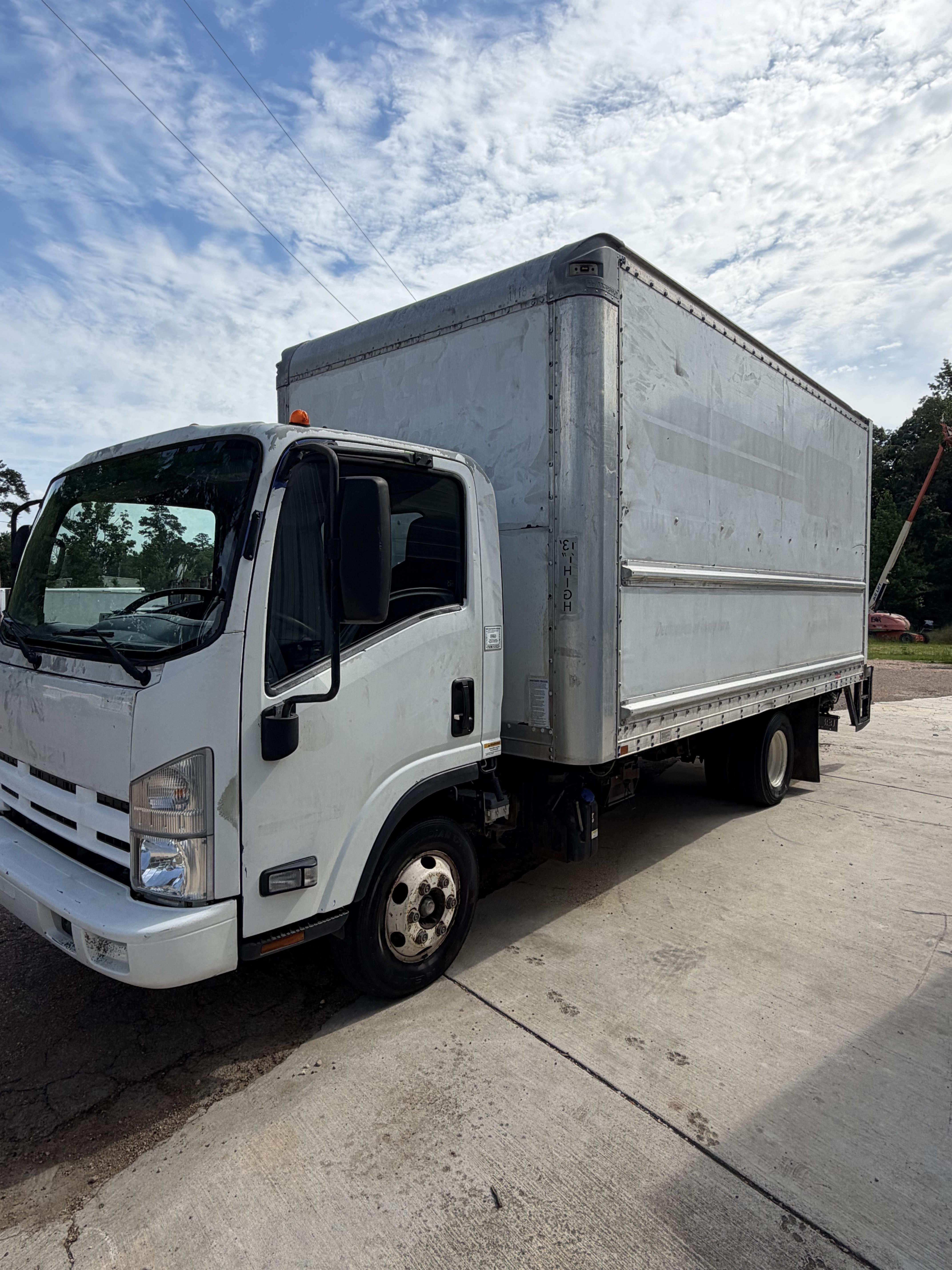 2015 ISUZU Npr in Pearl, MS