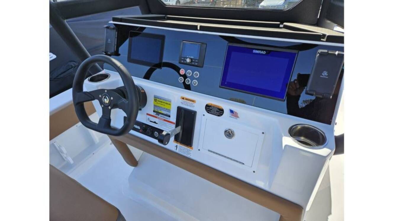 A photo of this 2024 Scarab 235 Open ID
