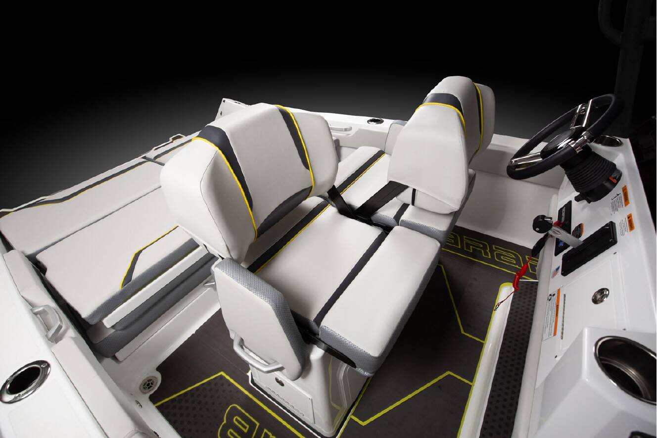 A photo of this 2024 Scarab 235 Open ID