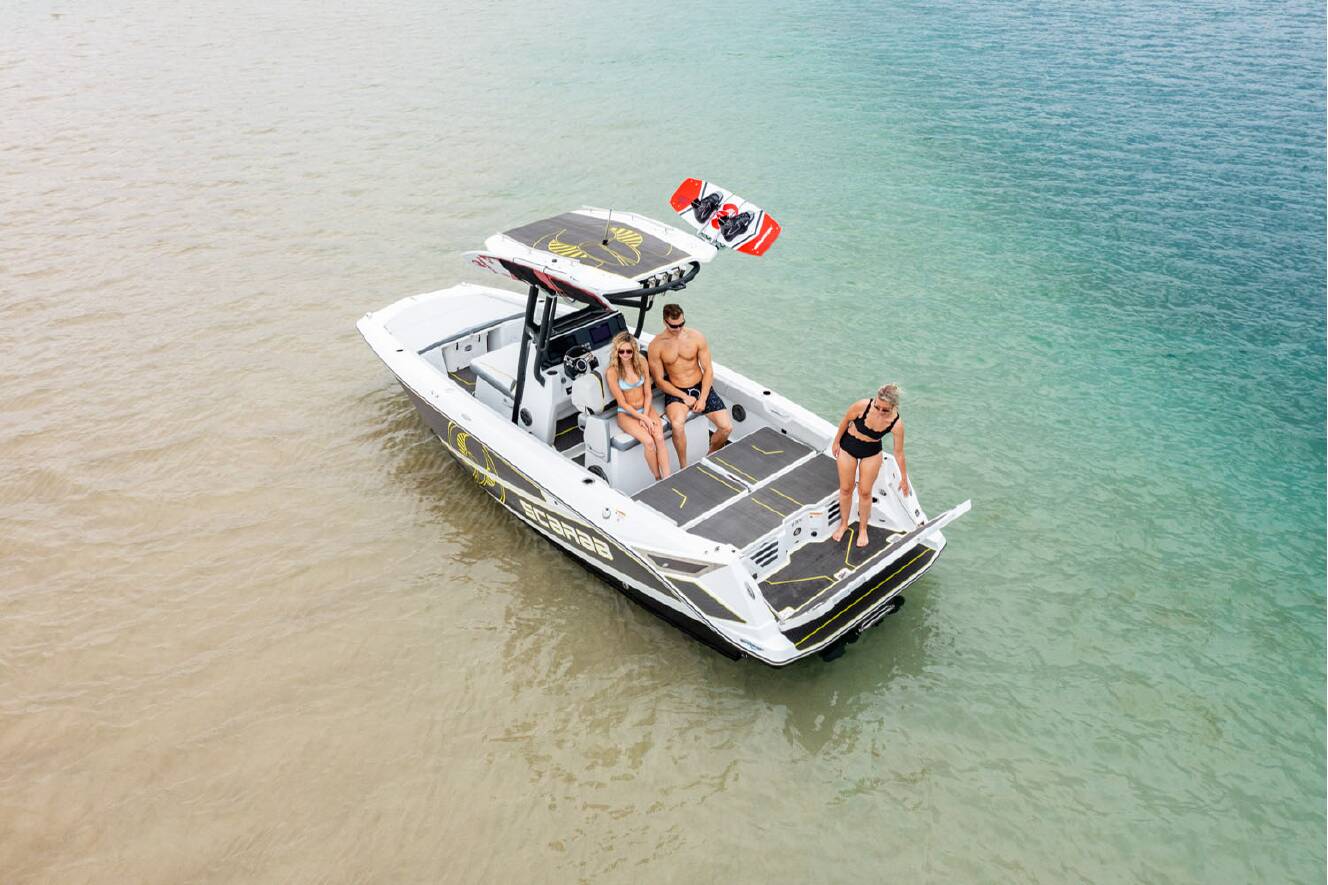 A photo of this 2024 Scarab 235 Open ID