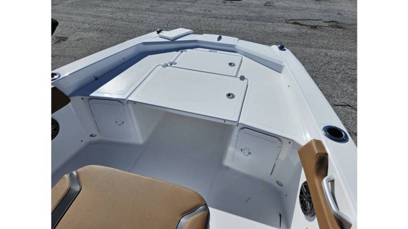 A photo of this 2024 Scarab 235 Open ID