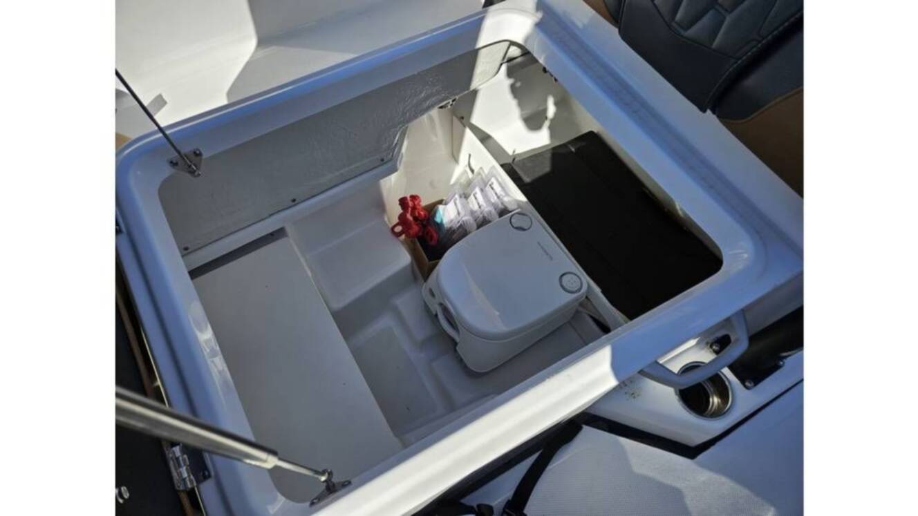 A photo of this 2024 Scarab 235 Open ID