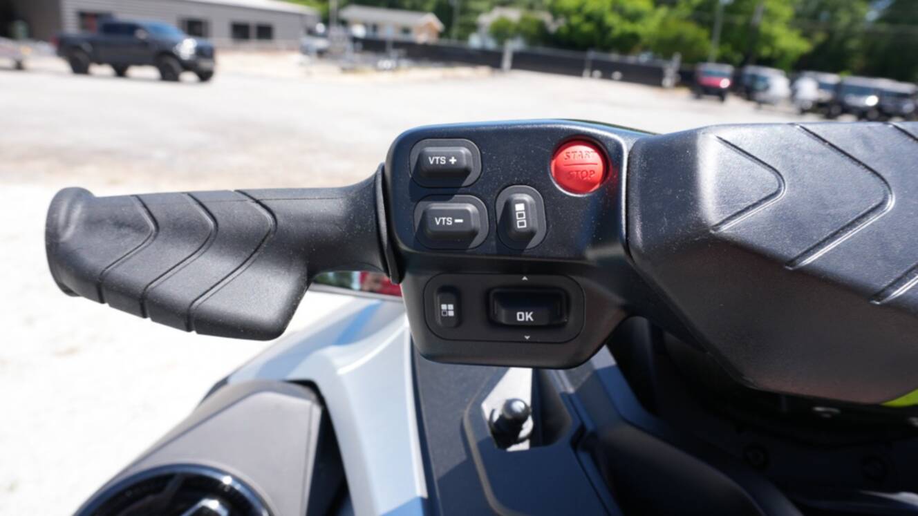 A photo of this 2026 Sea-Doo GTX Limited 325