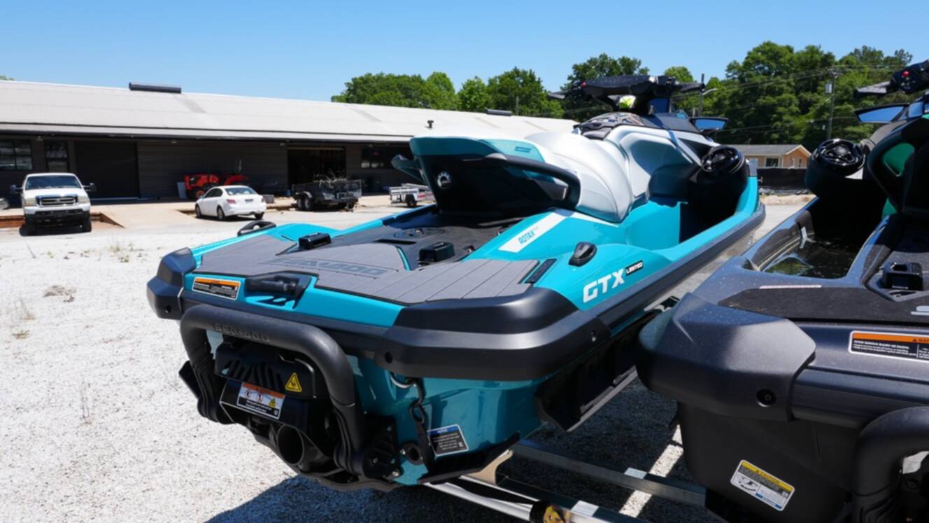 A photo of this 2026 Sea-Doo GTX Limited 325