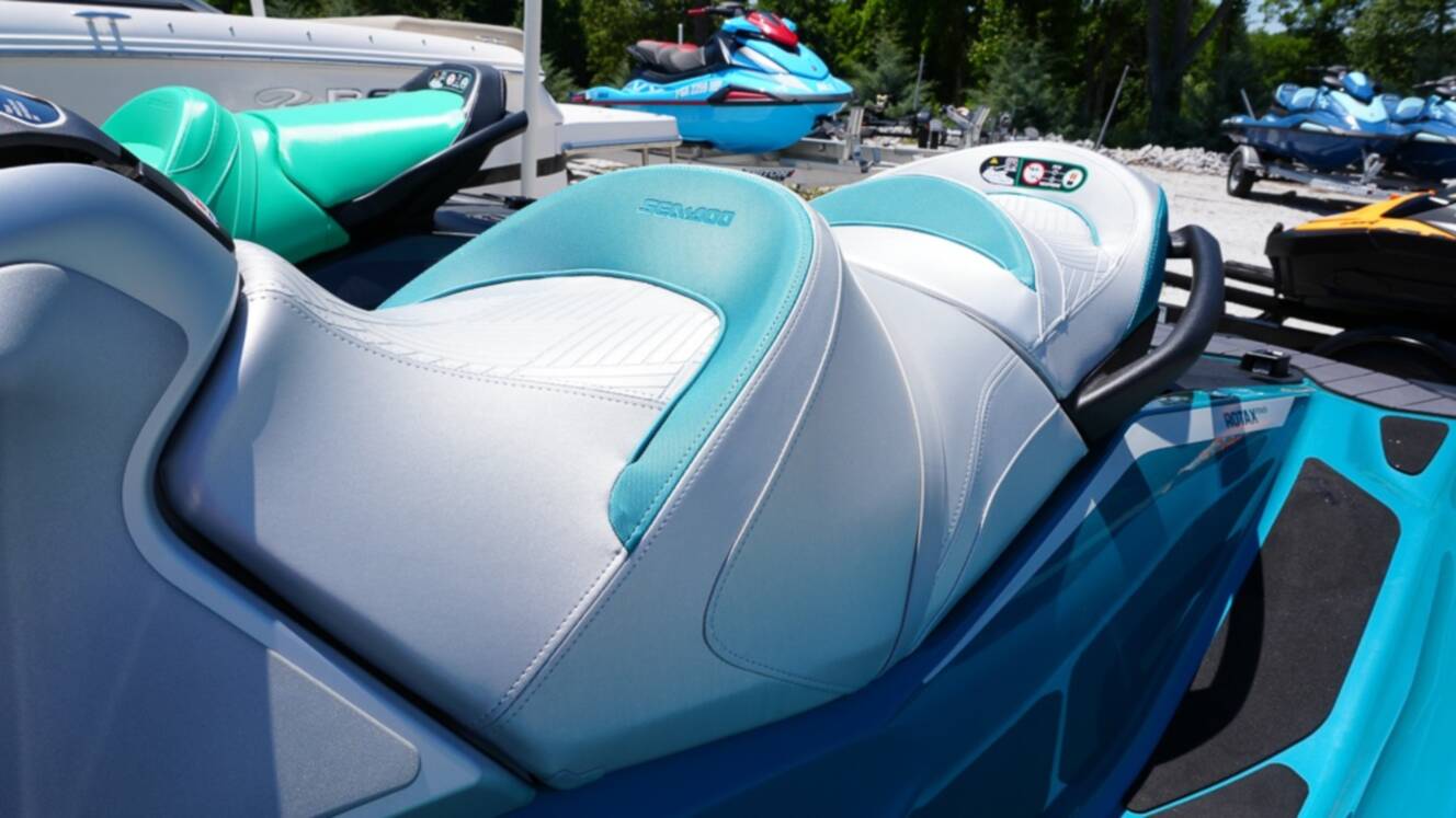 A photo of this 2026 Sea-Doo GTX Limited 325