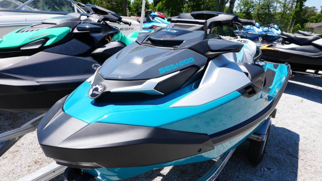 A photo of this 2026 Sea-Doo GTX Limited 325