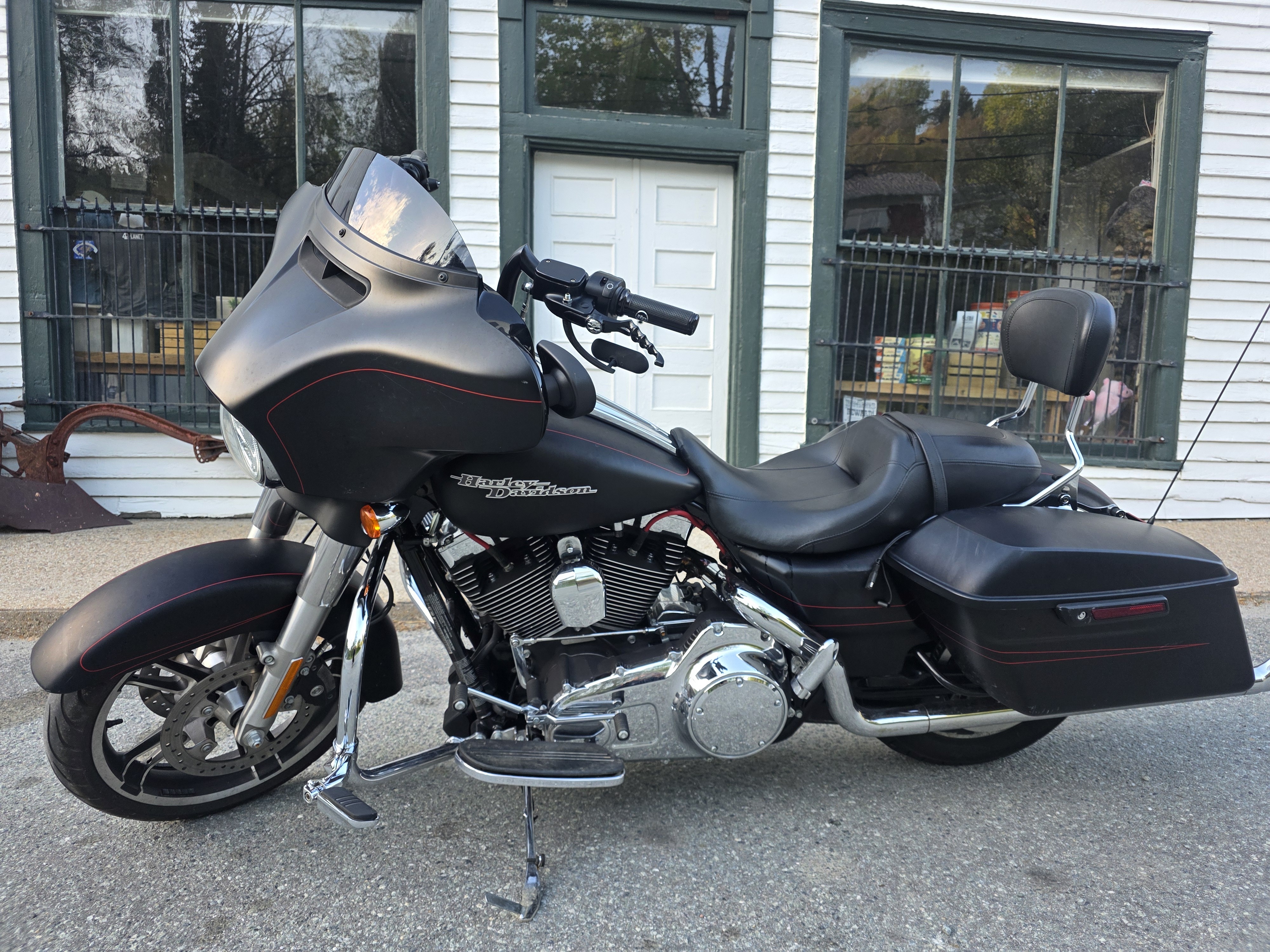 2014 Harley-Davidson STREET GLIDE SPECIAL Touring motorcycle