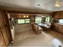2010 JAYCO EAGLE 322 FKS