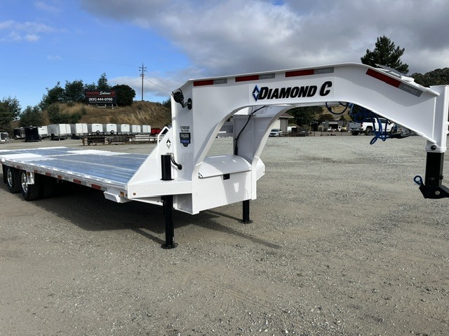 2026 DIAMOND C FMAX210-ALUMA TRAX Floor in Aromas, CA