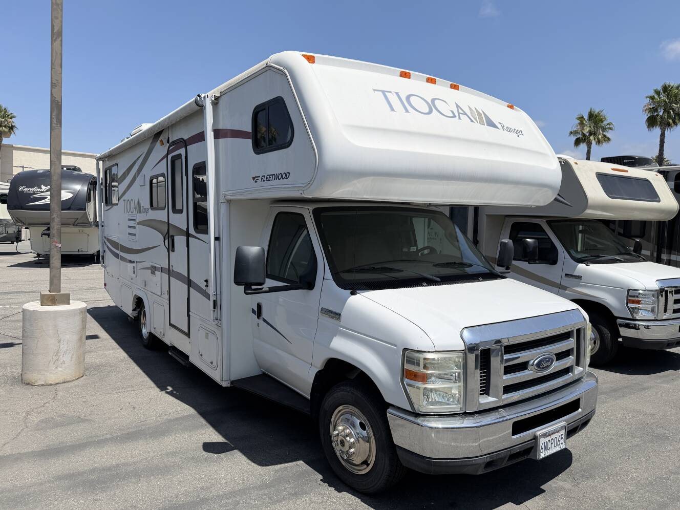 A photo of this 2009 Fleetwood TIOGA 26Q