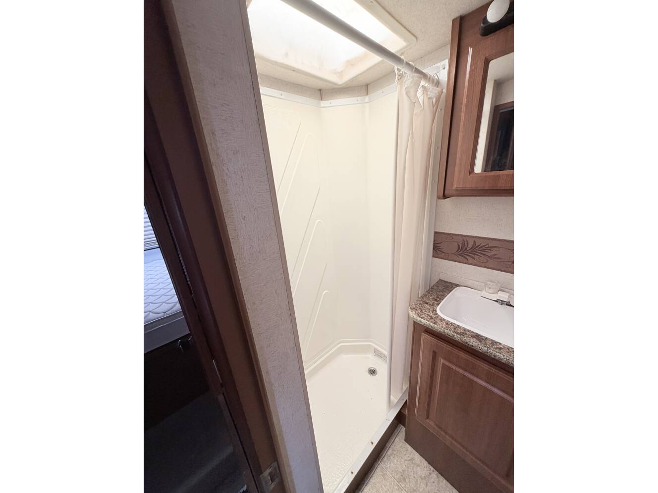 A photo of this 2009 Fleetwood TIOGA 26Q