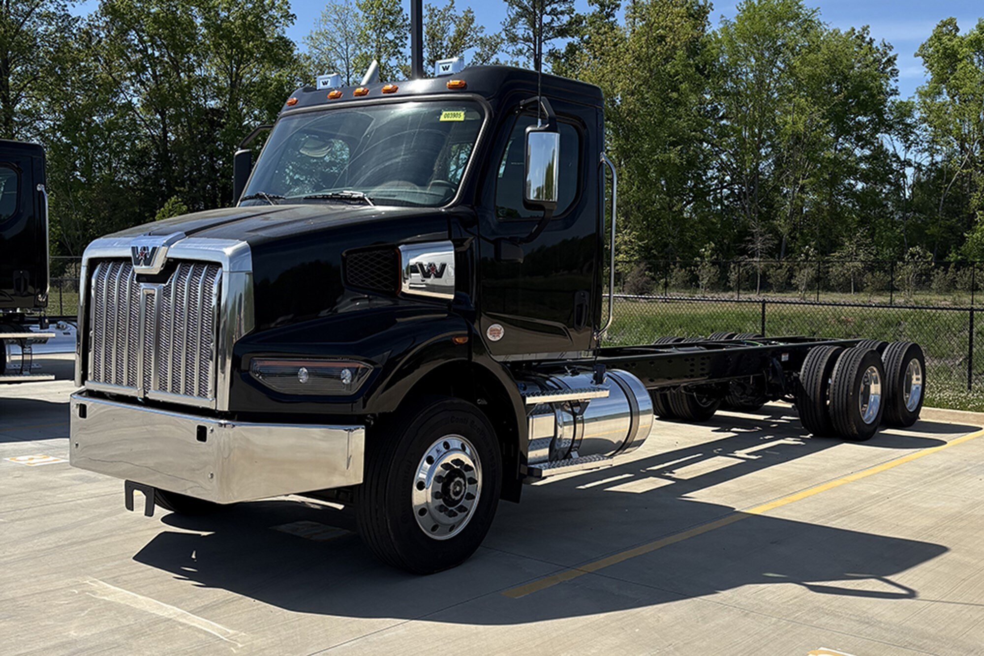 2025 WESTERN STAR 47X in Chester, VA