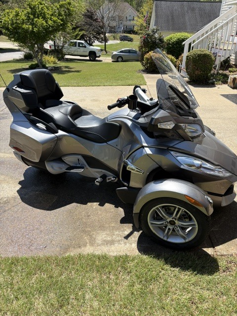 2012 Can-Am SPYDER RT LIMITED LIMITED in Flowery Branch, GA