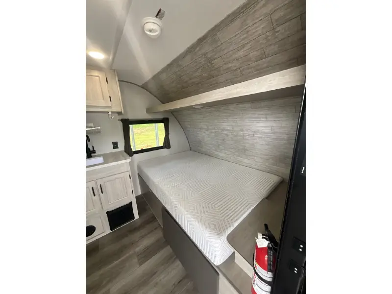 2025 COACHMEN CATALINA SUMMIT 134RDX